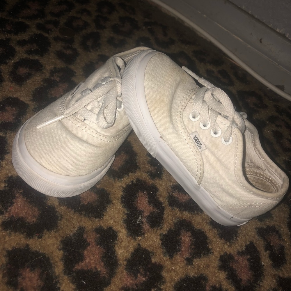 Toddler vans size 7c